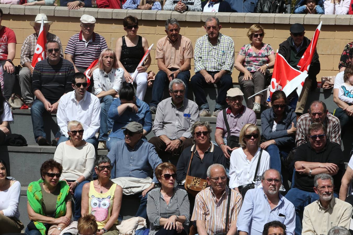 el secretario general del PSOE ha pronunciado un discurso en la plaza Joaquín Elizalde.
