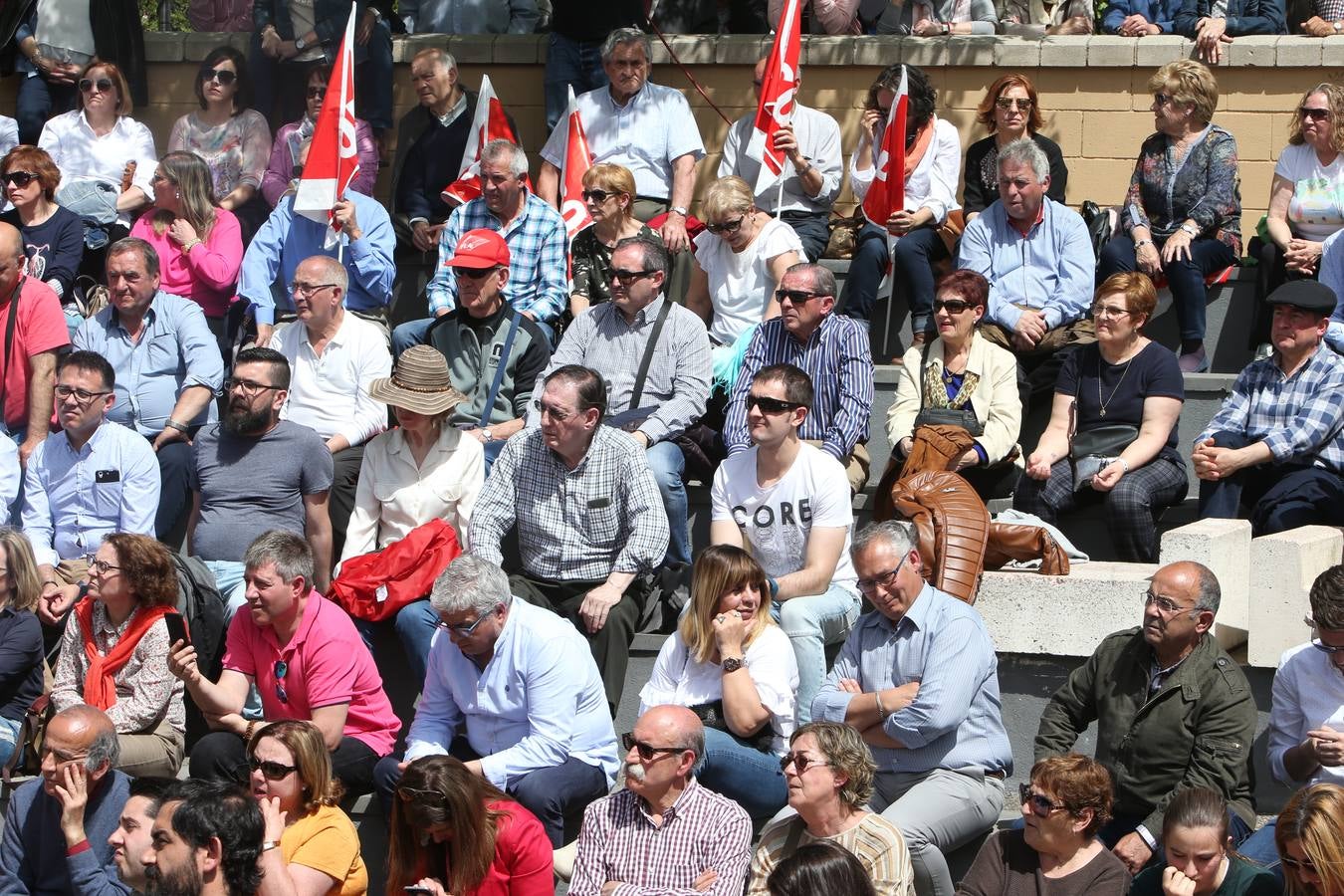 el secretario general del PSOE ha pronunciado un discurso en la plaza Joaquín Elizalde.