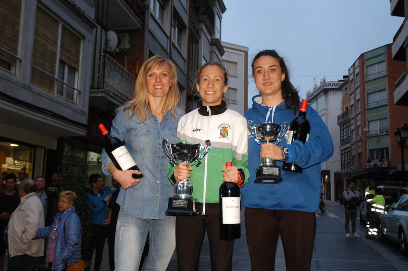Los atletas Benmeziane y De Blas entraron de la mano en la carrera masculina mientras que Paula Sanz fue la mejor en categoría femenina en una prueba que hizo las veces de Campeonato de La Rioja de los 10 kilómetros.