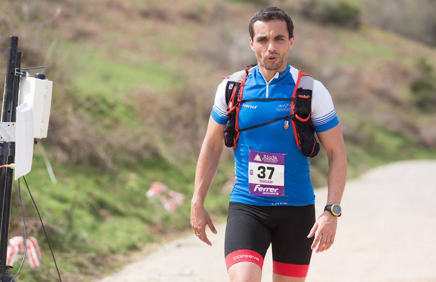 La tercera y última etapa del IV Ultratrail se ha celebrado hoy con salida y llegada en San Millán de la Cogolla, con 36 kilómetros. y 1.800 metros de desnivel, pasando por Pazuengos y Turza y acercándose a Urdanta. Este año no se ascenderá al San Lorenzo por seguridad, debido a la gran cantidad de nieve acumulada