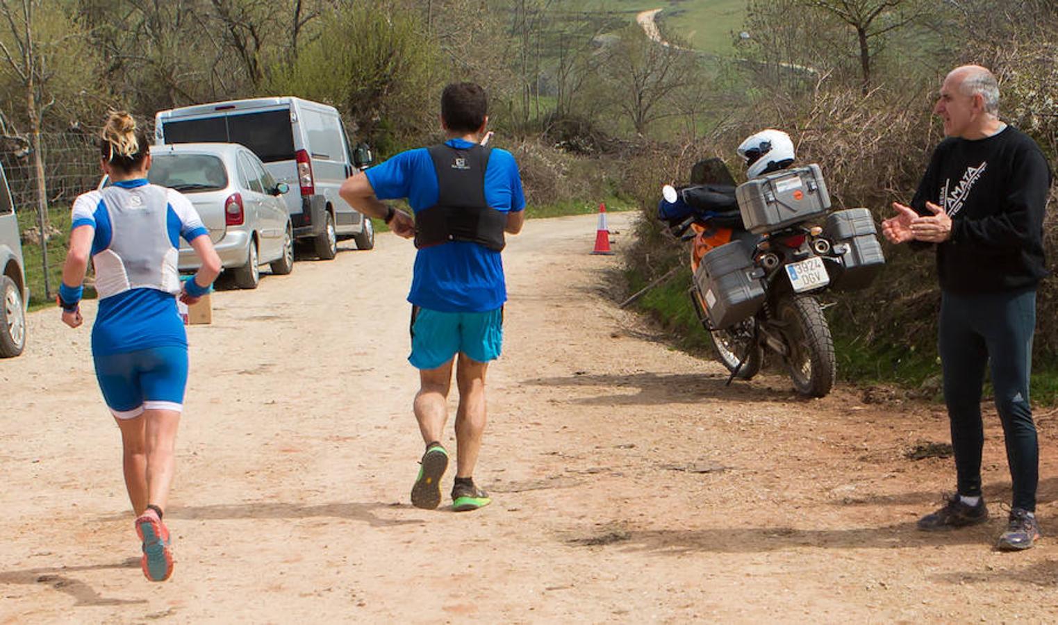 La tercera y última etapa del IV Ultratrail se ha celebrado hoy con salida y llegada en San Millán de la Cogolla, con 36 kilómetros. y 1.800 metros de desnivel, pasando por Pazuengos y Turza y acercándose a Urdanta. Este año no se ascenderá al San Lorenzo por seguridad, debido a la gran cantidad de nieve acumulada