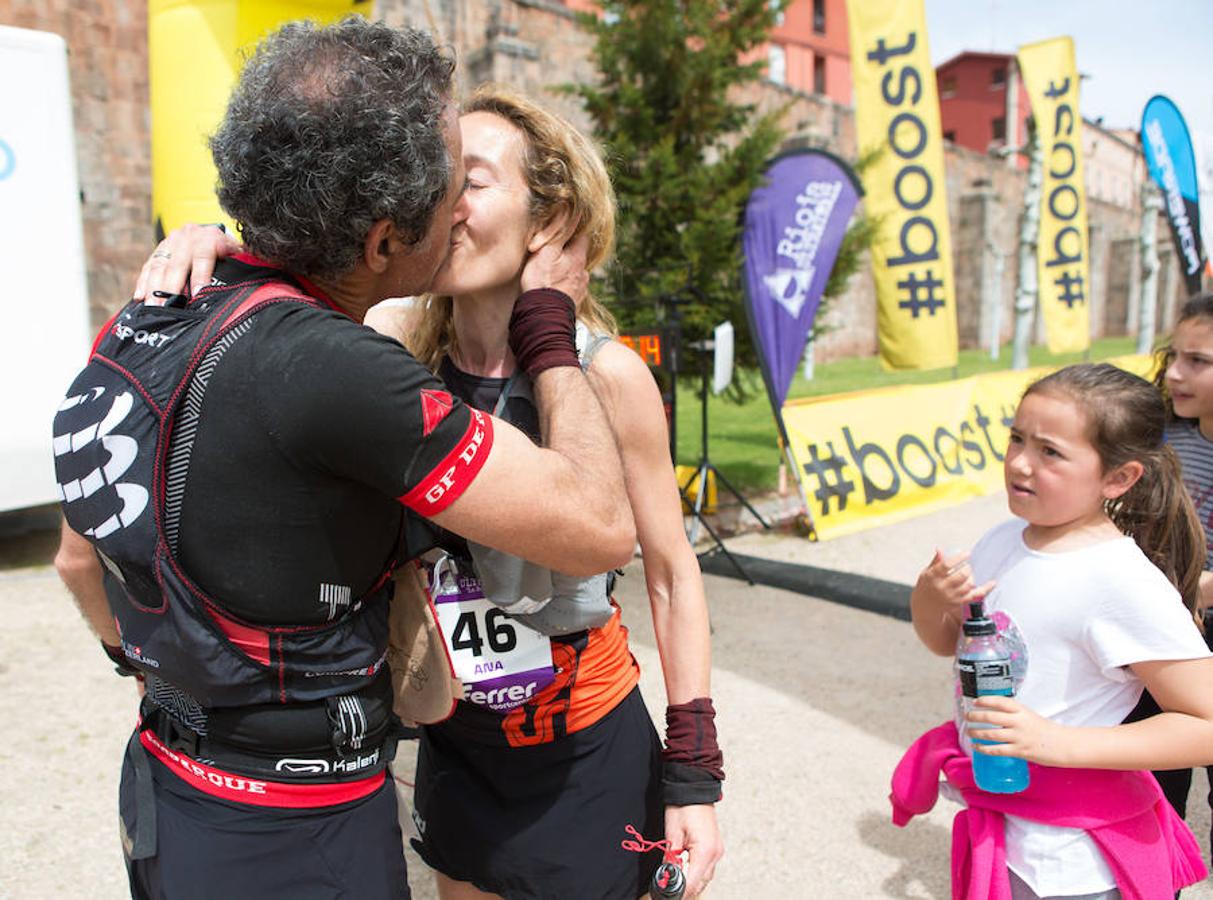 La tercera y última etapa del IV Ultratrail se ha celebrado hoy con salida y llegada en San Millán de la Cogolla, con 36 kilómetros. y 1.800 metros de desnivel, pasando por Pazuengos y Turza y acercándose a Urdanta. Este año no se ascenderá al San Lorenzo por seguridad, debido a la gran cantidad de nieve acumulada