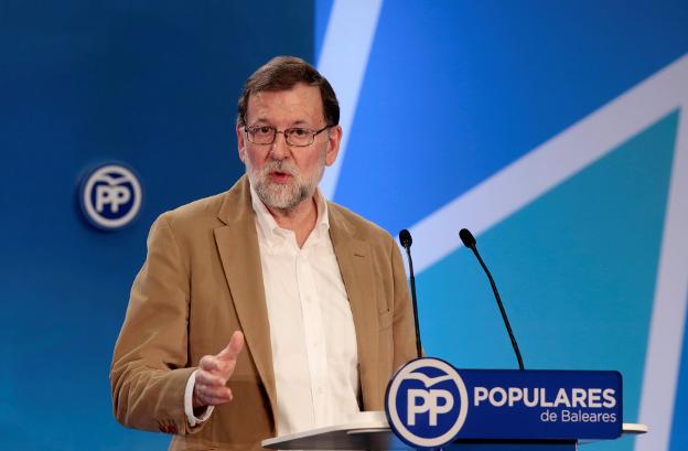 Rajoy interviene en un acto del PP en Palma de Mallorca. :: Enrique Calvo / reuters