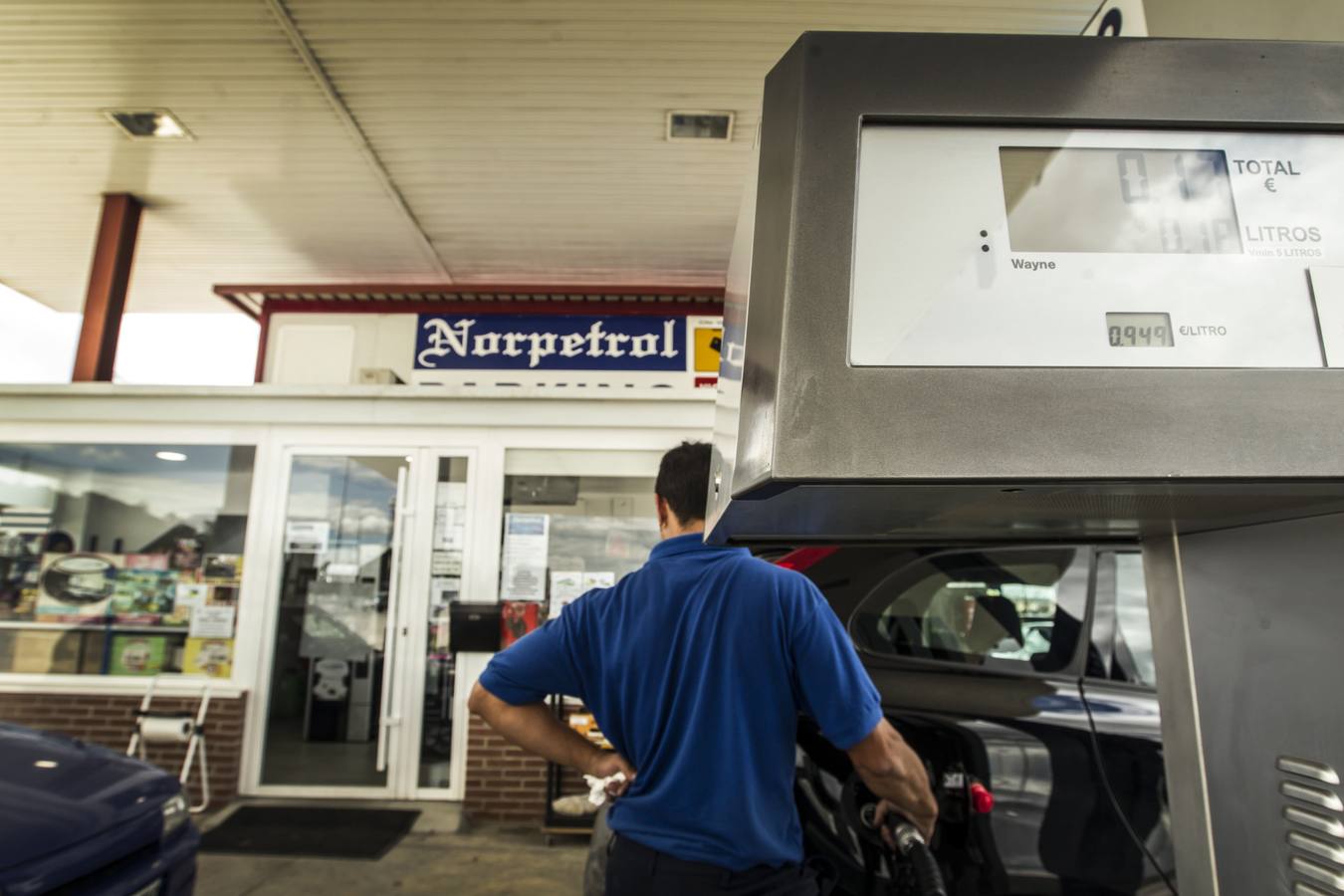 Los presupuestos nacionales prevén subir los carburantes en nueve comunidades, entre ellas La Rioja