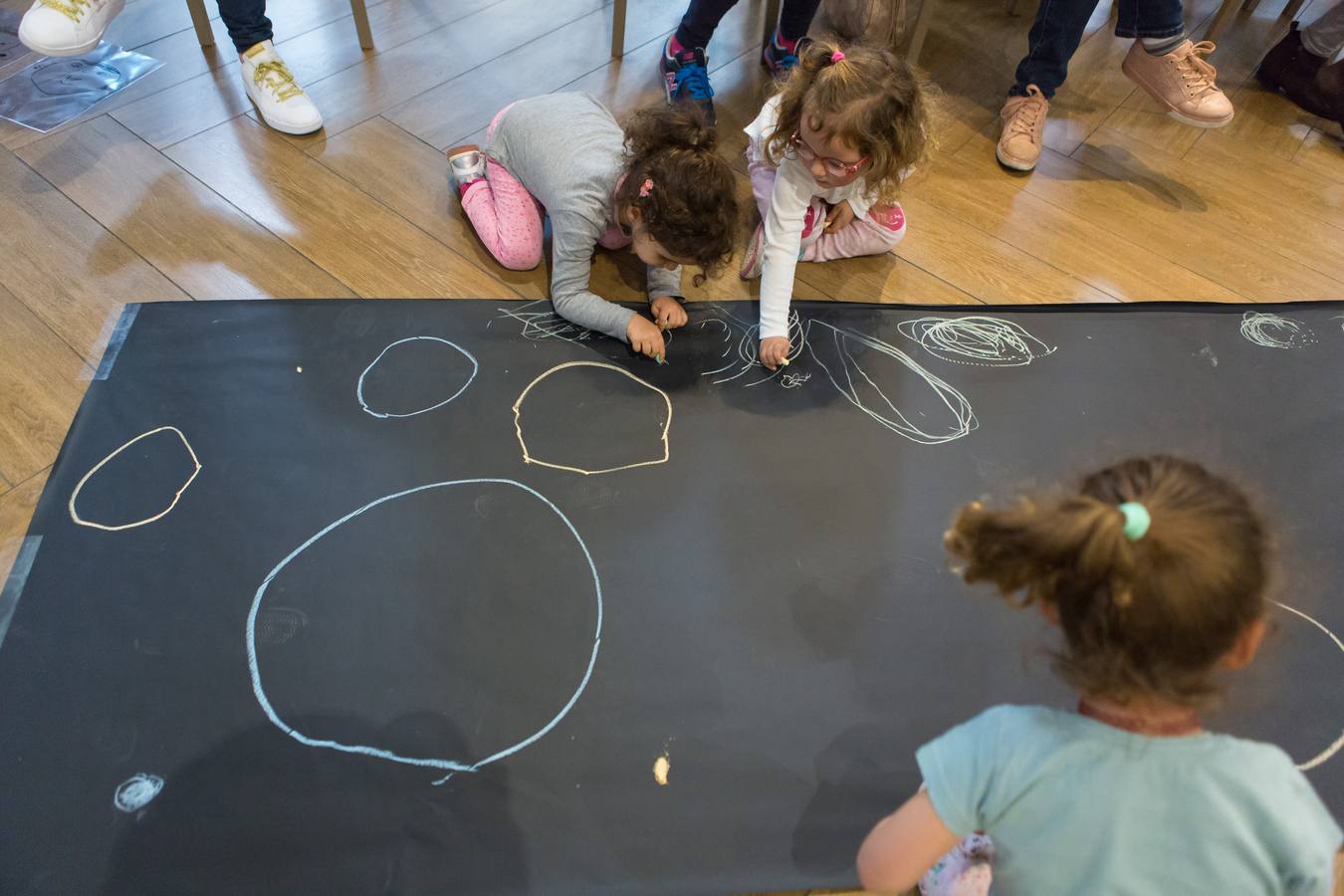 Fotos: Talleres con niños en Concéntrico