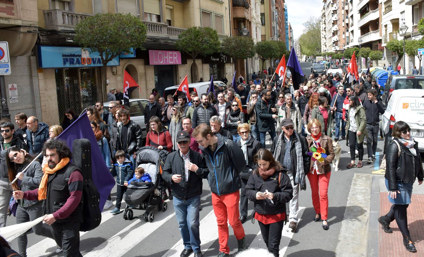 Fotos: Manifestación por el Primero de Mayo de la CNT