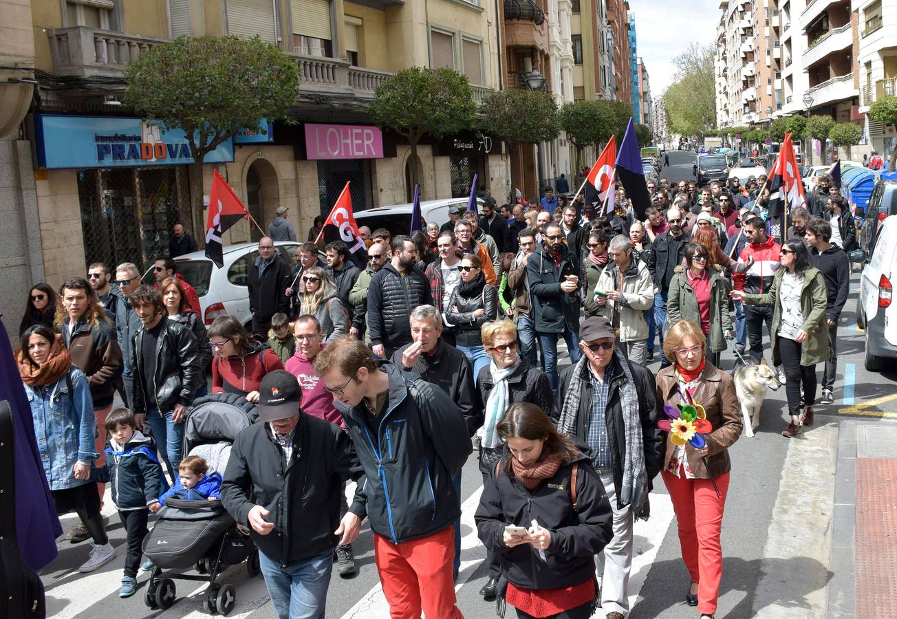 Fotos: Manifestación por el Primero de Mayo de la CNT