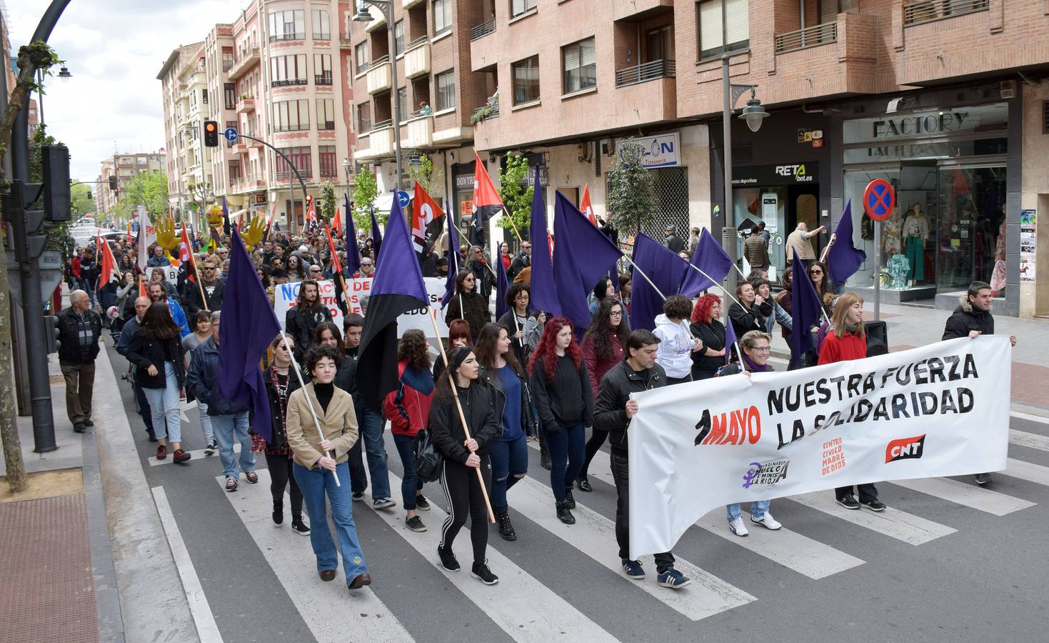 Fotos: Manifestación por el Primero de Mayo de la CNT