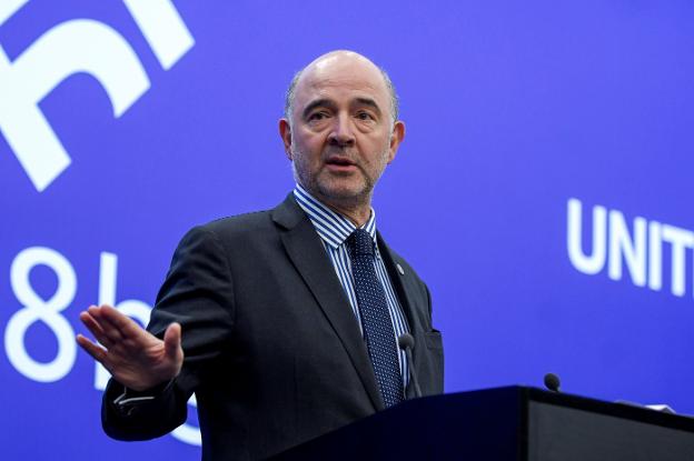 El comisario europeo de Asuntos Económicos, Pierre Moscovici, el pasado sábado en Sofía (Bulgaria). :: reuters