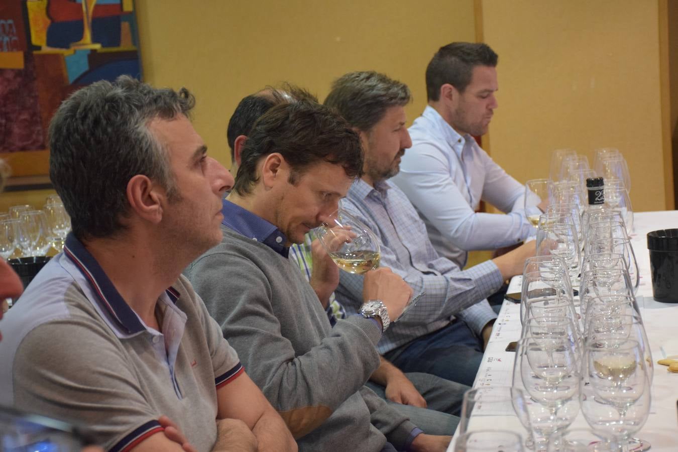 Félix Martínez, de Bodegas Martínez Corta, presentó sus vinos en el Club de Catas de lomejordelvinoderioja.com.