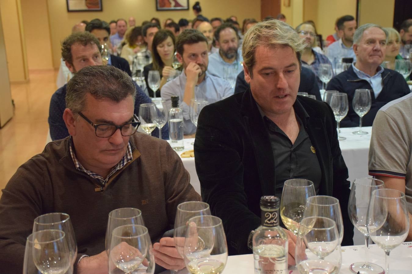 Félix Martínez, de Bodegas Martínez Corta, presentó sus vinos en el Club de Catas de lomejordelvinoderioja.com.