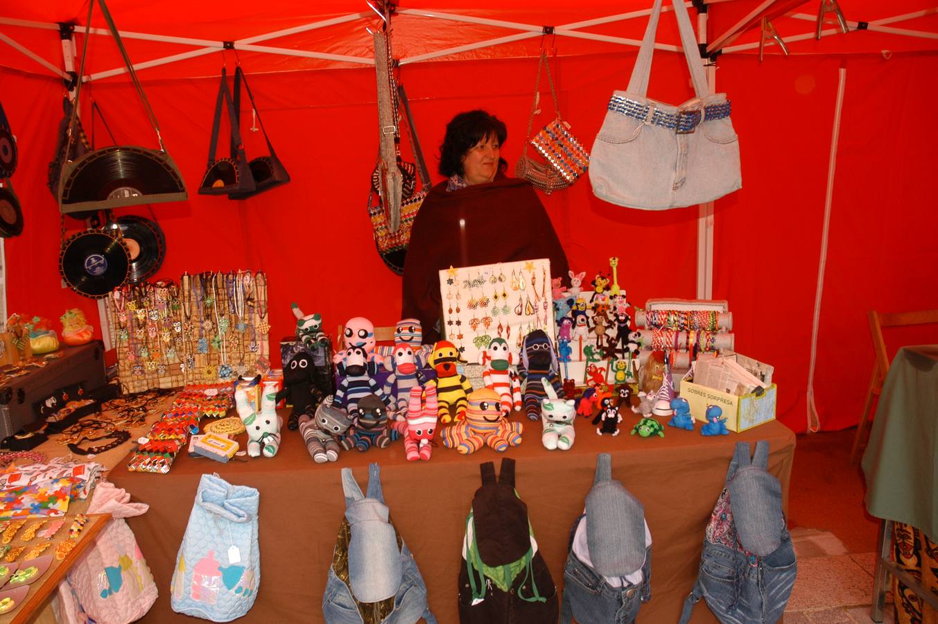 Fotos: II Feria de Artesanía en El Villar de Arnedo