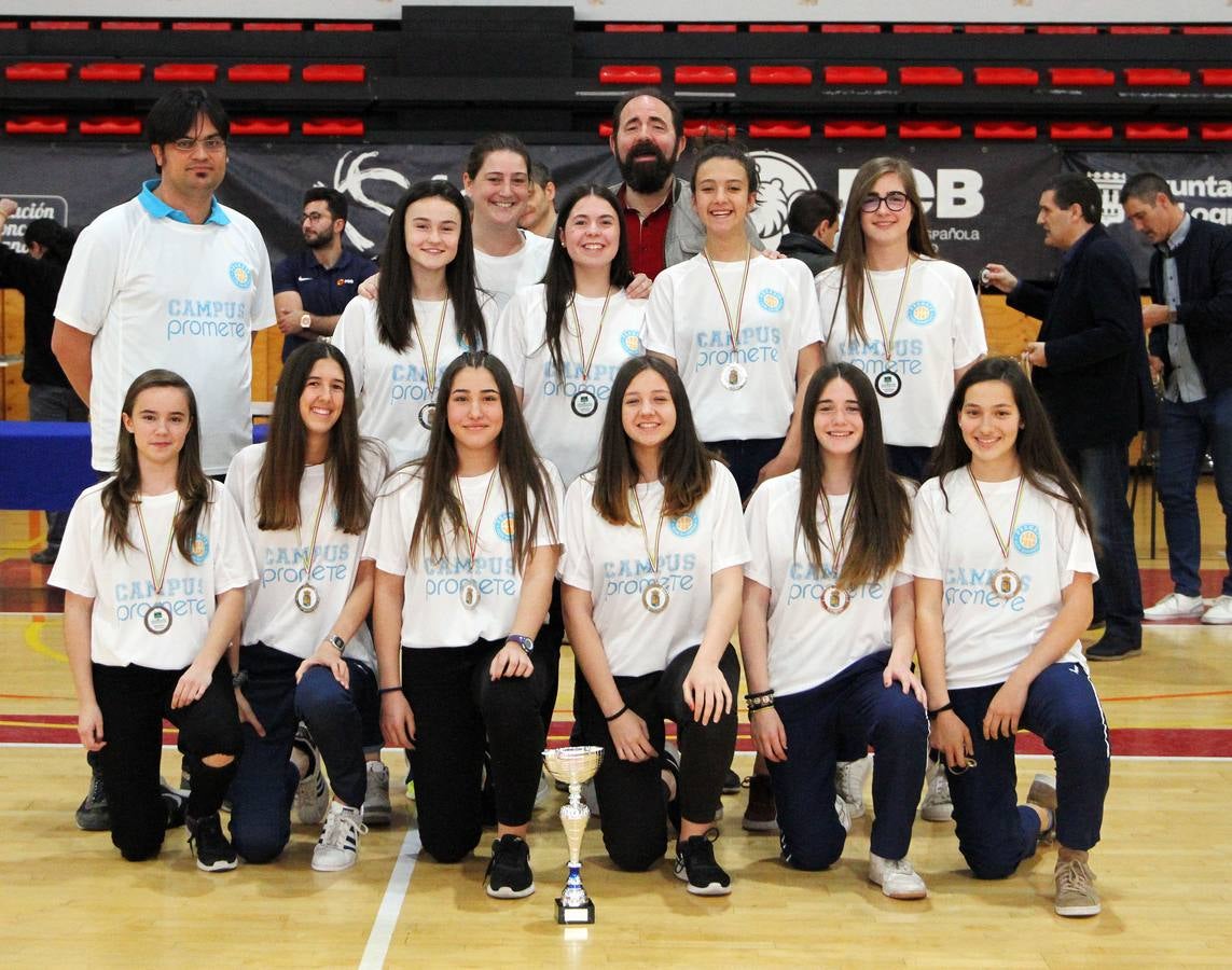 Lobete fue el lugar elegido para la celebración del Día del Baloncesto riojano