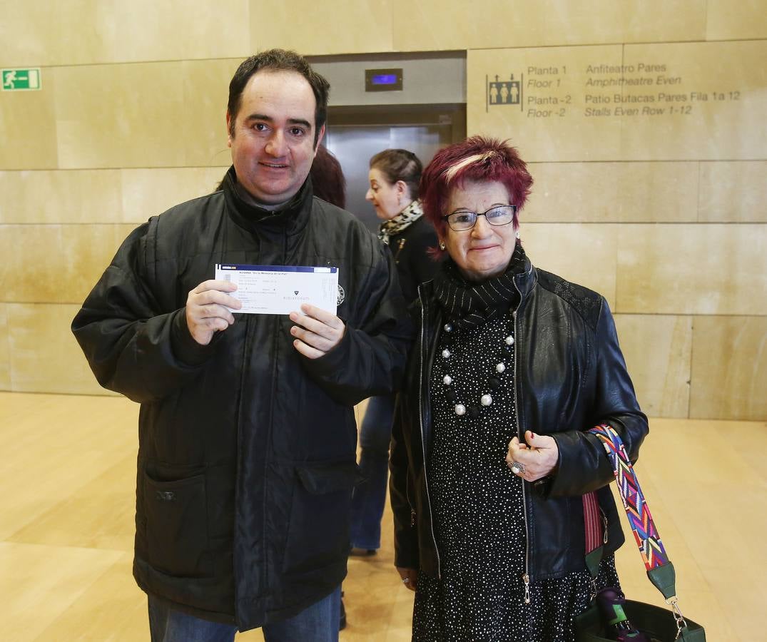 La cantante canaria presentó ayer su nuevo disco en Riojafórum.