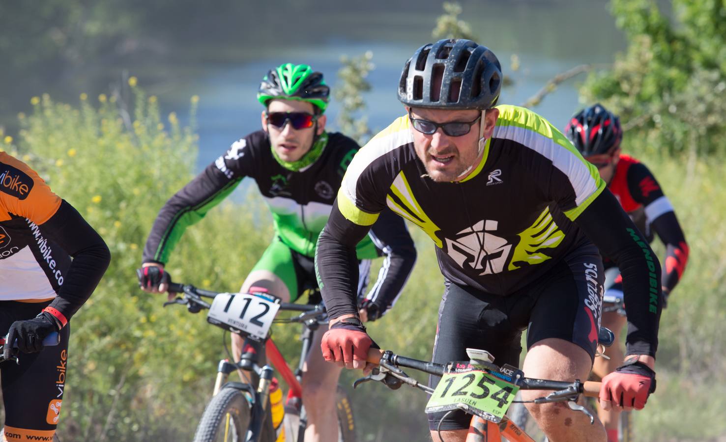 Fotos: La Rioja Bike Race - Tercera etapa: El paso por el meandro de Mantible