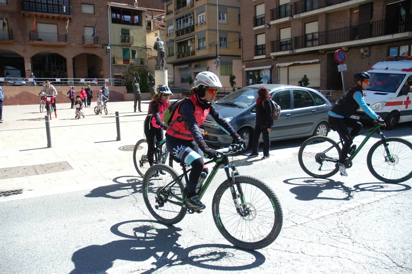 Este domingo se ha celebrado el Día de la bici de Quel en el que han participado 100 ciclistas