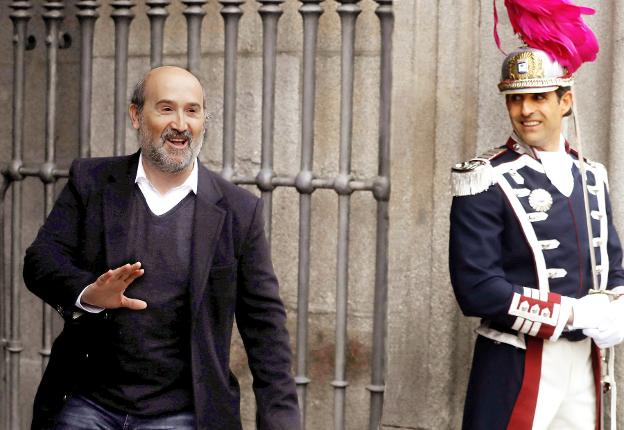 El actor albeldense Javier Cámara, el pasado abril en Madrid. :: Juan Carlos Hidalgo / EFE