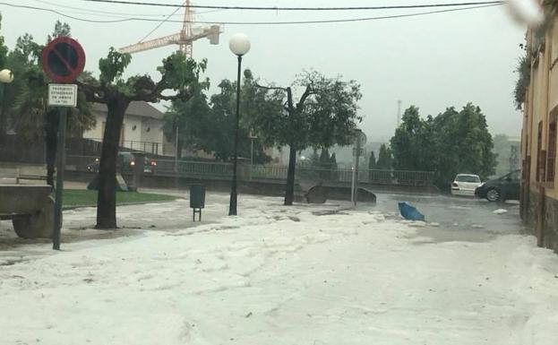 Espectacular granizada en Herce. 