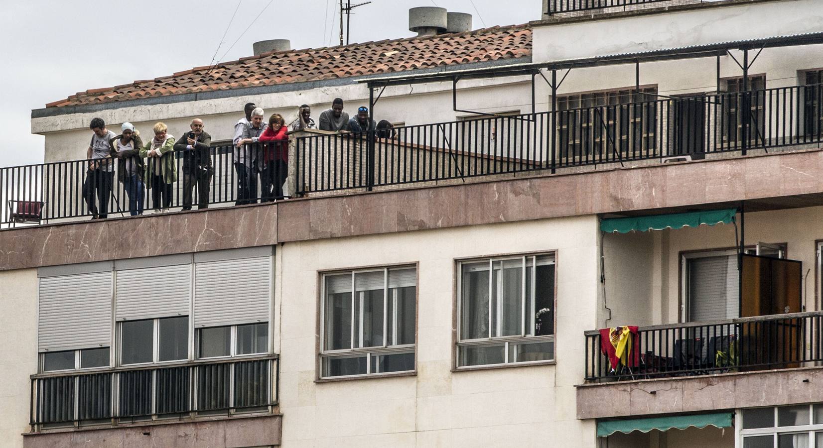 Los Reyes de España presidieron en Logroño el Desfile del Día de las Fuezas Armadas, que reunió a miles de asistentes.