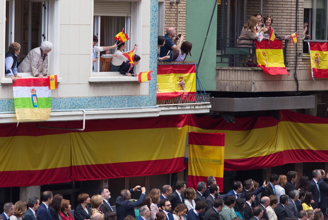 Los logroñeses se agolpan en las calles