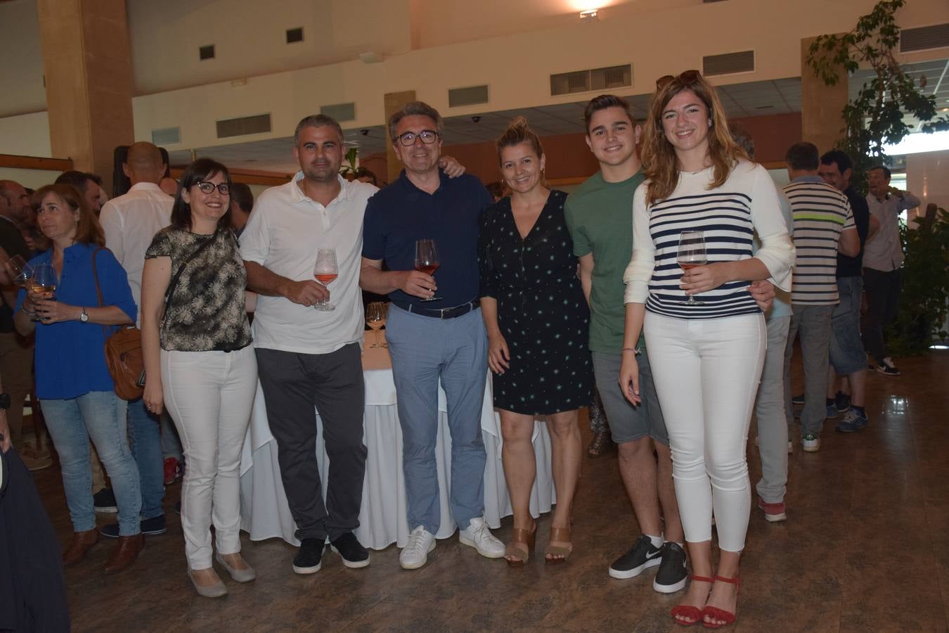 Los jugadores disfrutaron de una cata de vinos de Bodegas Monte Real, del Grupo La Navarra.