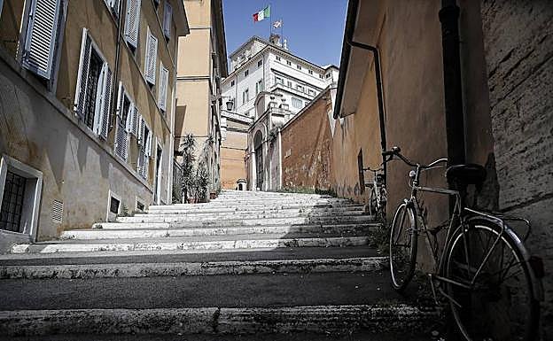 Vista el exterior del palacio del Quirinal en Roma. 