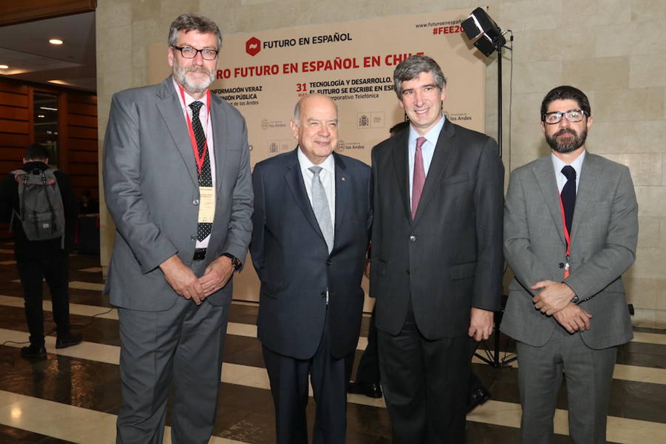 Intensa jornada de reflexión y debate en Chile en torno a las III Jornadas sobre Futuro en Español que se desarrollan en el Auditorio de la Biblioteca de la Universidad de los Andes.