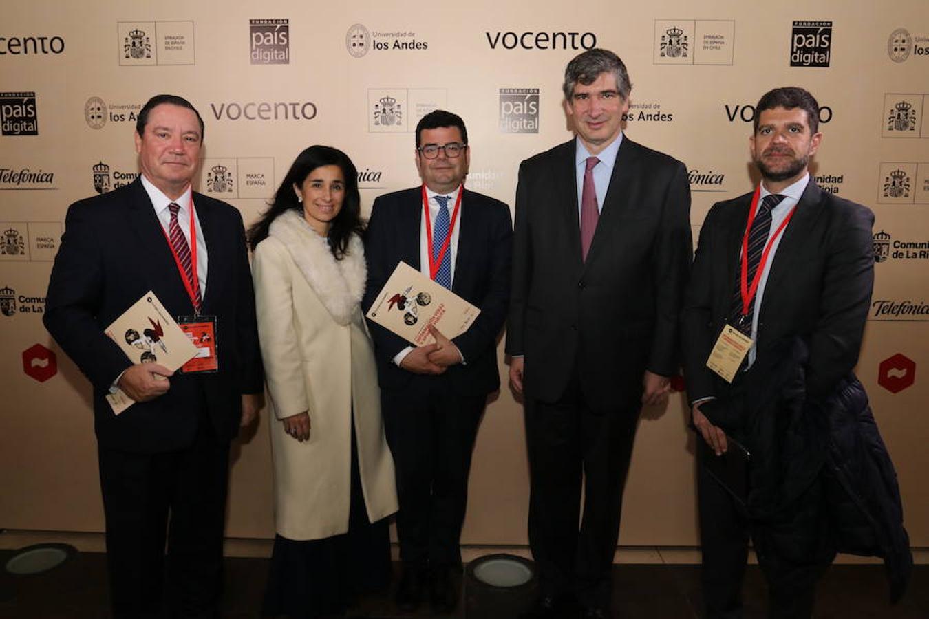 Intensa jornada de reflexión y debate en Chile en torno a las III Jornadas sobre Futuro en Español que se desarrollan en el Auditorio de la Biblioteca de la Universidad de los Andes.