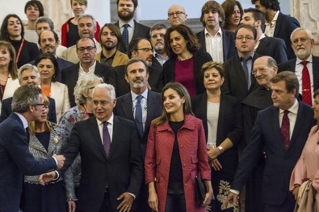 La Reina Letizia inauguró el Seminario en San Millán. :: Justo rodríguez