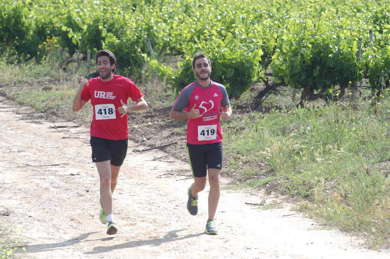 Marcha solidaria y carrera Runners & Wine del sábado por la mañana en Aldeanueva de Ebro.