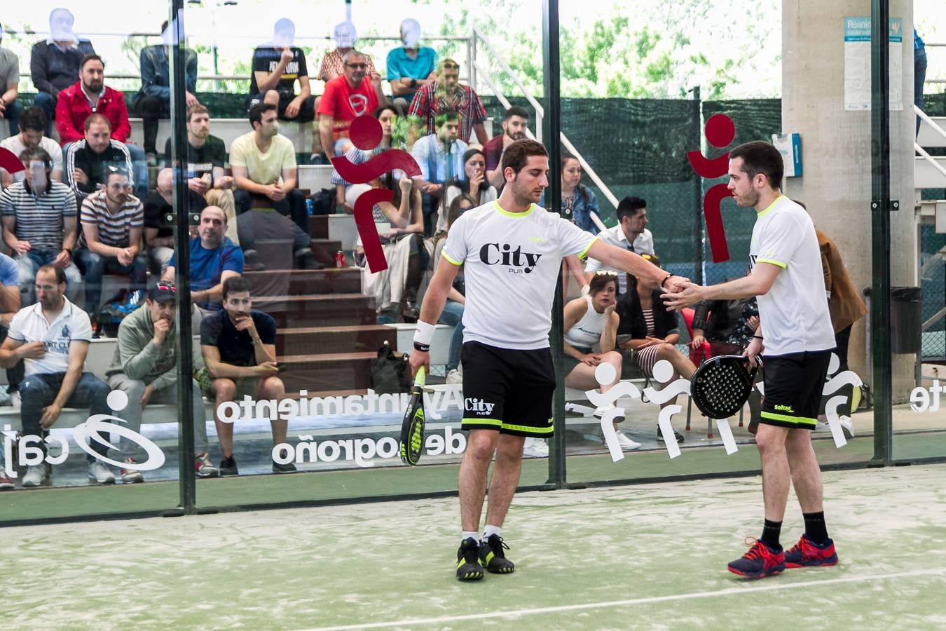 Ismobel Selen Norton y Notton se adjudican los títulos principales del XIV Torneo Interempresas de La Rioja de pádel