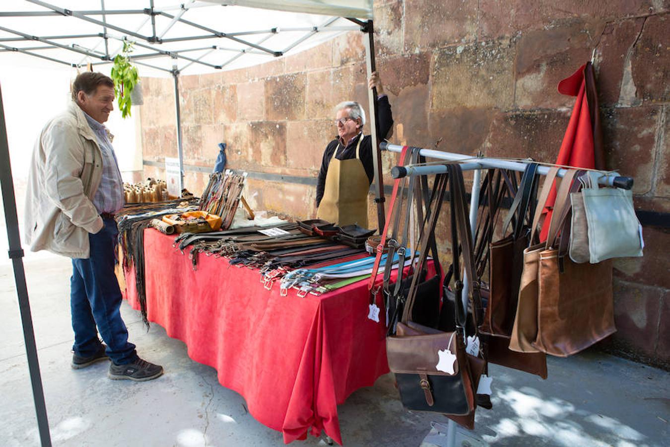 La localidad serrana de Brieva ha revivido la trashumancia. La búsqueda de pastos frescos para los rebaños de ovejas de otras latitudes a la sierra riojana y que mantiene vivas las tradiciones, los caminos y cañadas para alimentar a las cabañas ovina.