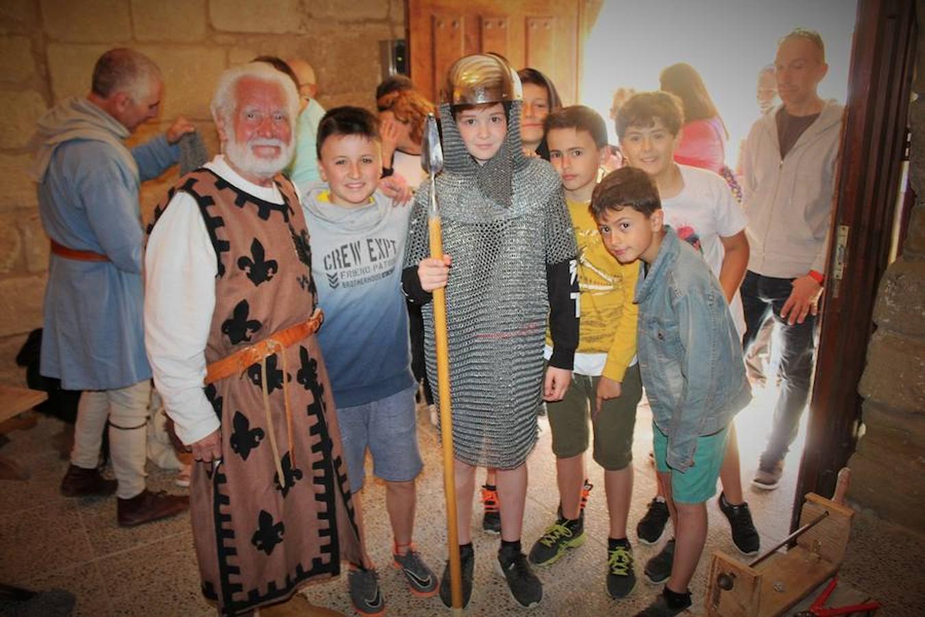 Briones ha vivido la segunda jornada medieval por su calles. Buenas ideas y propuestas de entretenimiento en una localización espectacular como es la monumental localidad riojalteña.