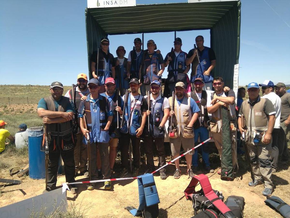 Campeonato de compak (recorridos de caza) celebrado en el campo de tiro Valfondillo de Calahorra los días 15, 16 y 17 de junio.