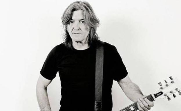 Boni, excantante de Barricada.