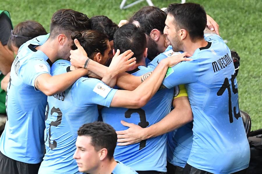 Fotos: Uruguay-Arabia, en imágenes