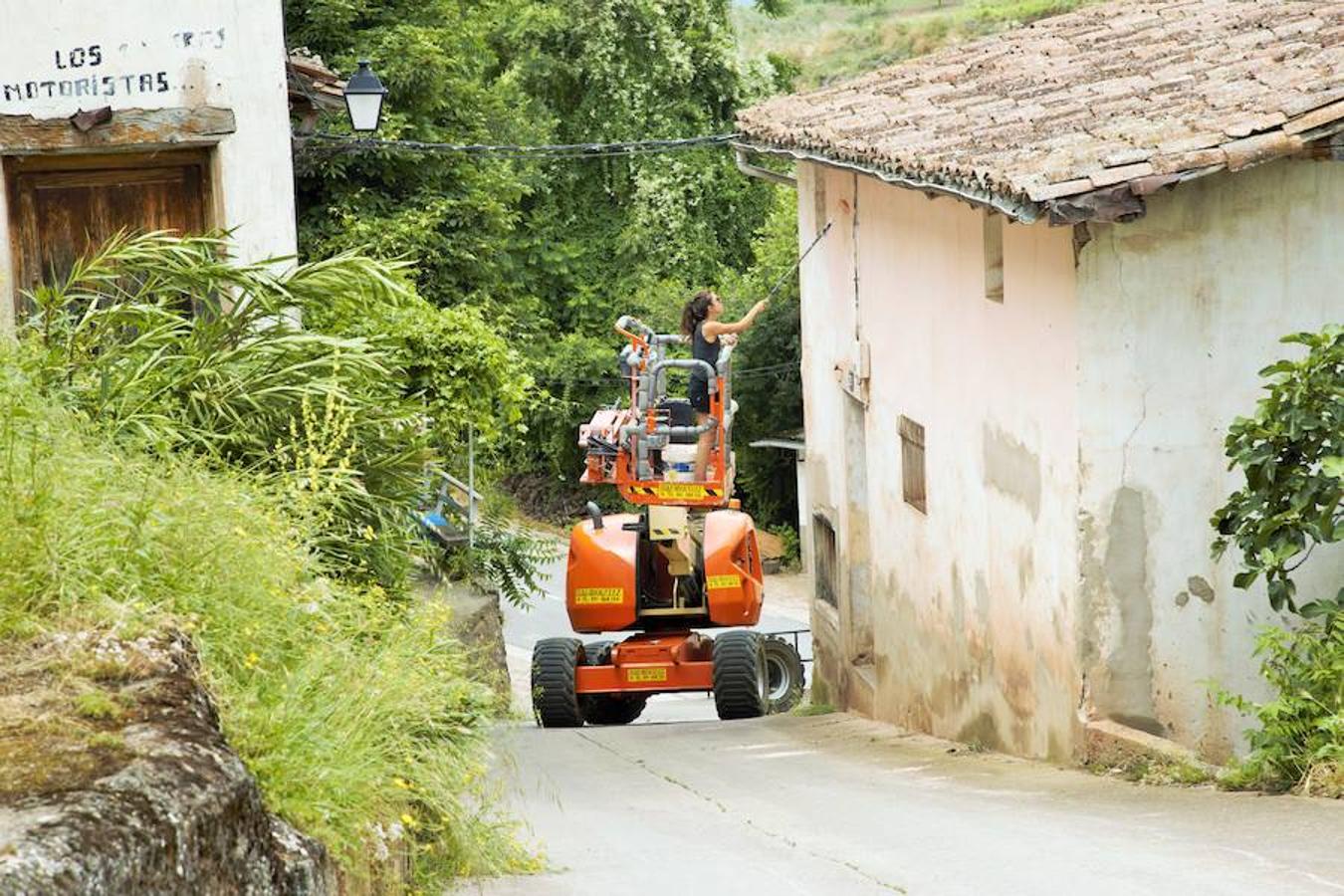 El festival CamprovínArte pretende dinamizar el municipio acercando el arte urbano al entorno rural