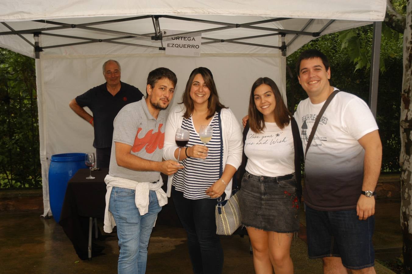 La localidad se une para catar vinos