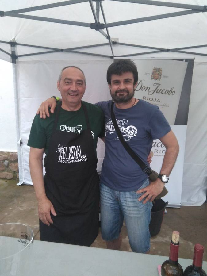 La localidad se une para catar vinos