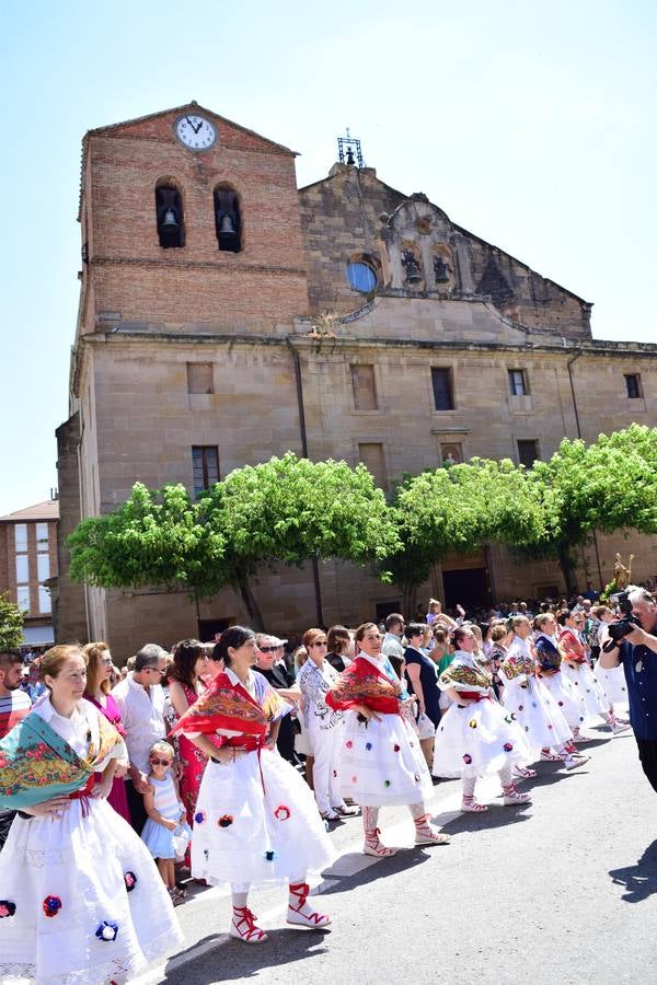 Fotos: Domingo de precesión en las fiestas de Lardero