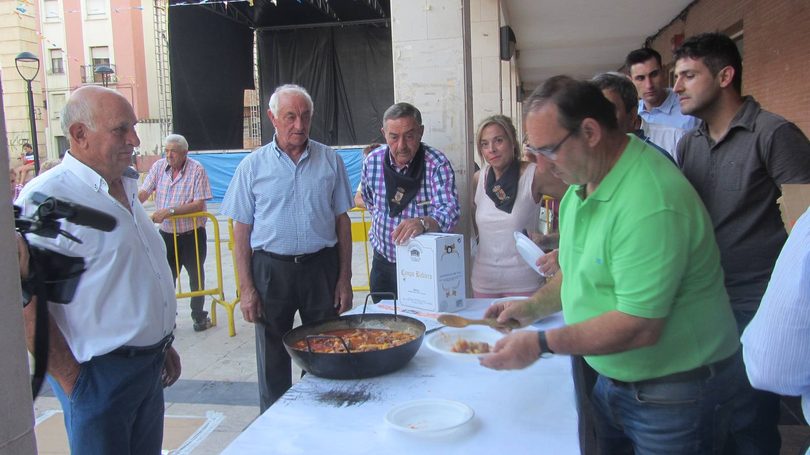 Fotos: Concurso de ranchos, que marca el final de las fiestas de San Pedro y San Marcial de Lardero