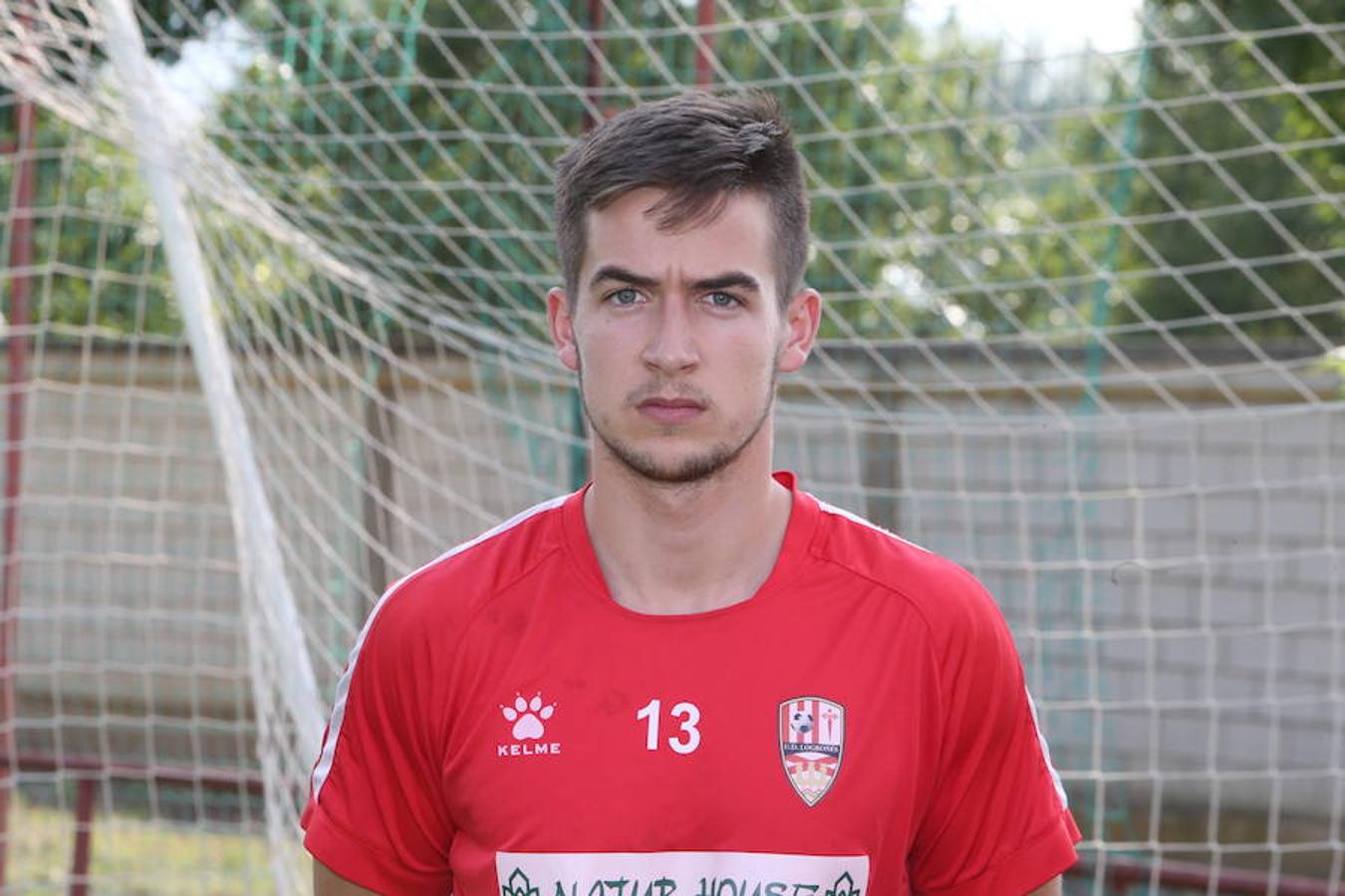 La UDL 2018/2019 se ha puesto en marcha. Con 17 jugadores en las filas del club han realizado las presentaciones a falta de completar una plantilla que, en principio, se ha diseñado para estar compensada y ser polivalente.