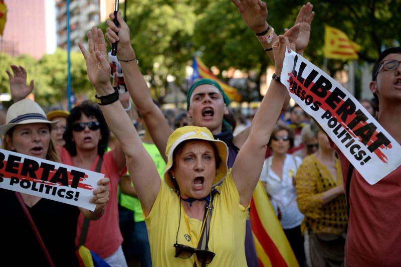 El expresident Puigdemont respalda en un mensaje desde Hamburgo la convocatoria de la ANC, Òmnium Cultural y la Asociación de Derechos Civiles de Cataluña