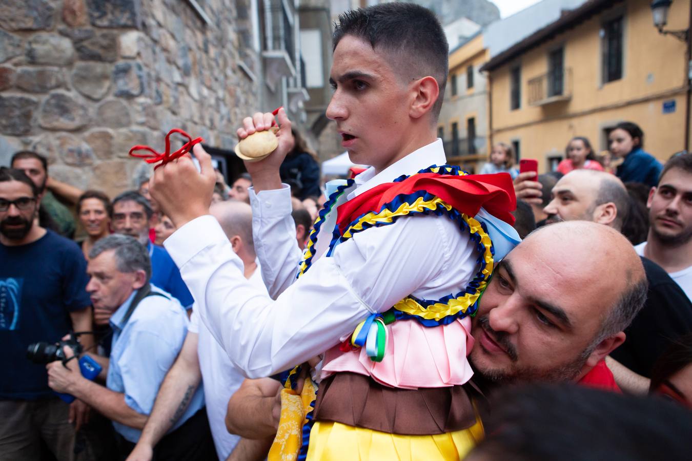 Fotos: Primera bajada de los danzadores de Anguiano 2018