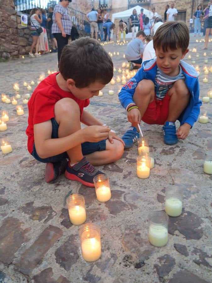 Fotos: Noche de las velas en El Rasillo