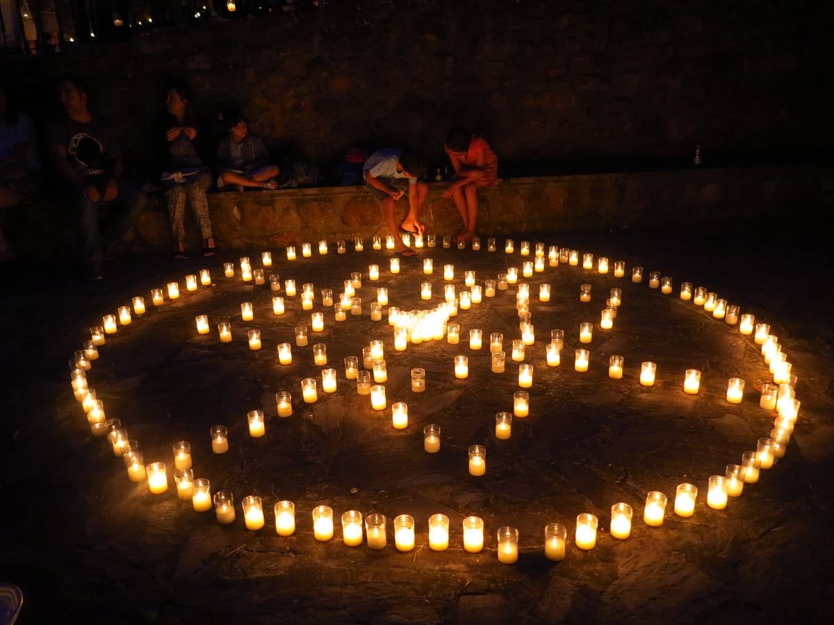 Fotos: Noche de las velas en El Rasillo