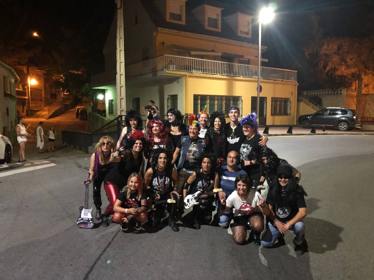 Carroza por la igualdad y la noche de los disfraces,