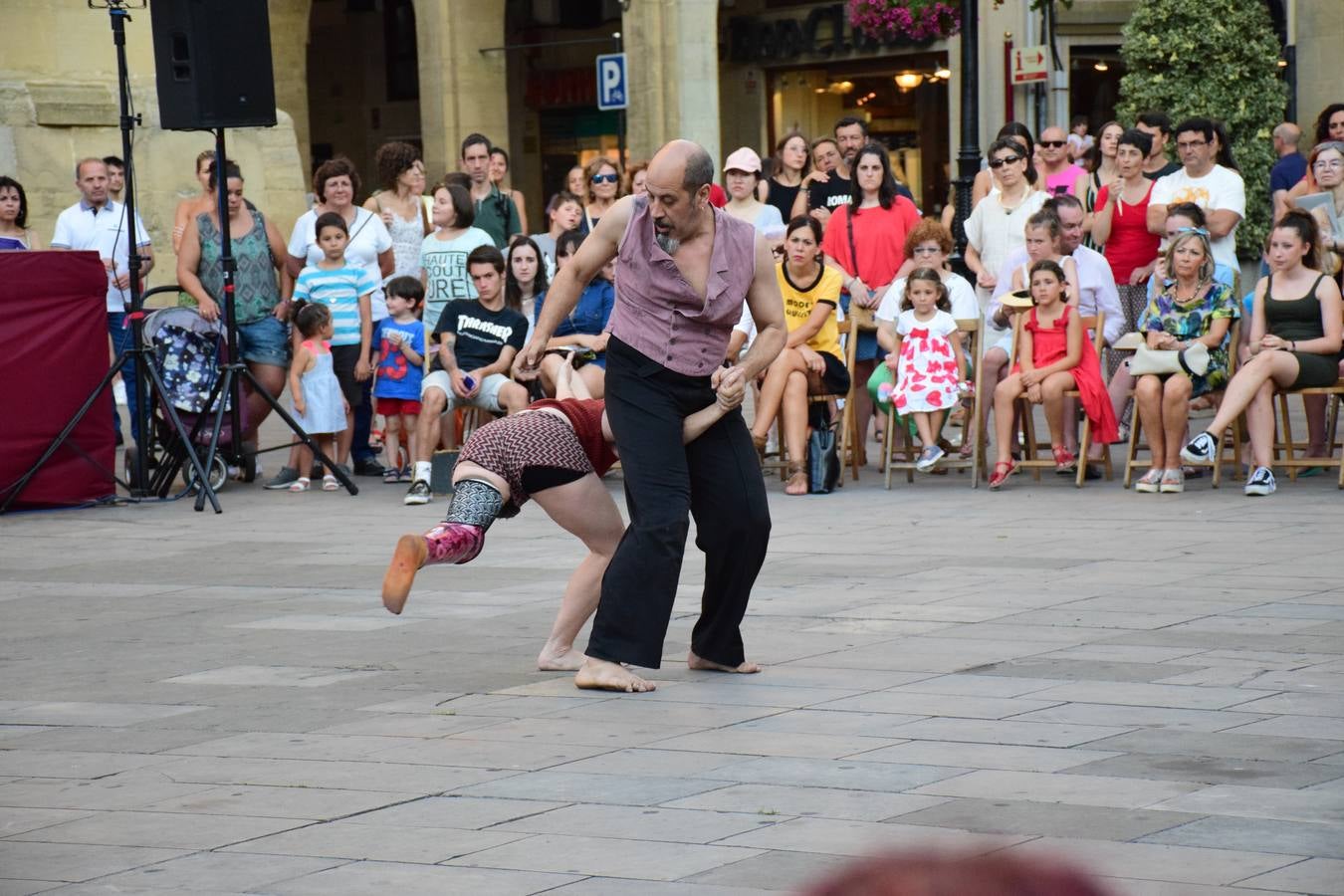 Numeroso público arropó ayer la apertura del festival.