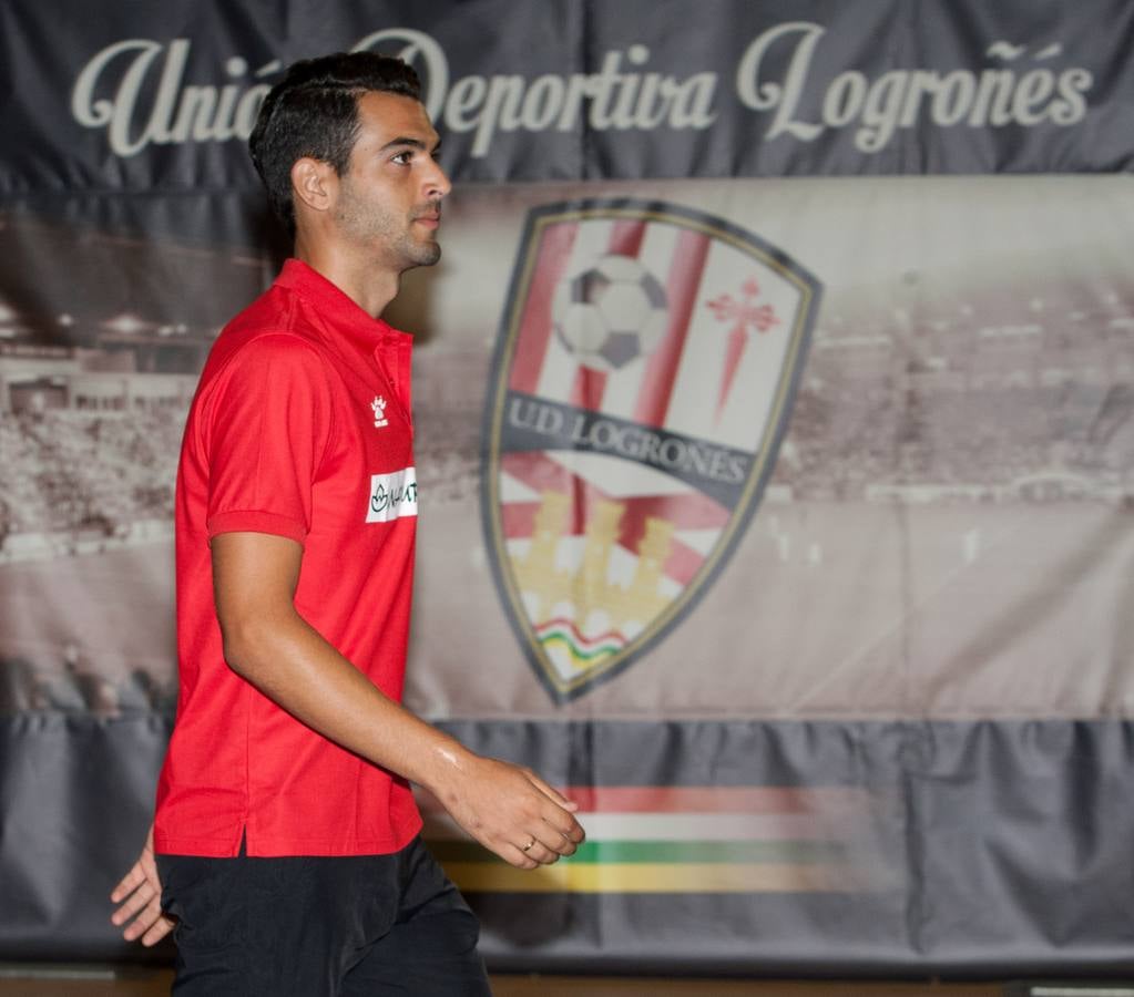 La UDL mantiene sus colores habituales en la primera equipación.