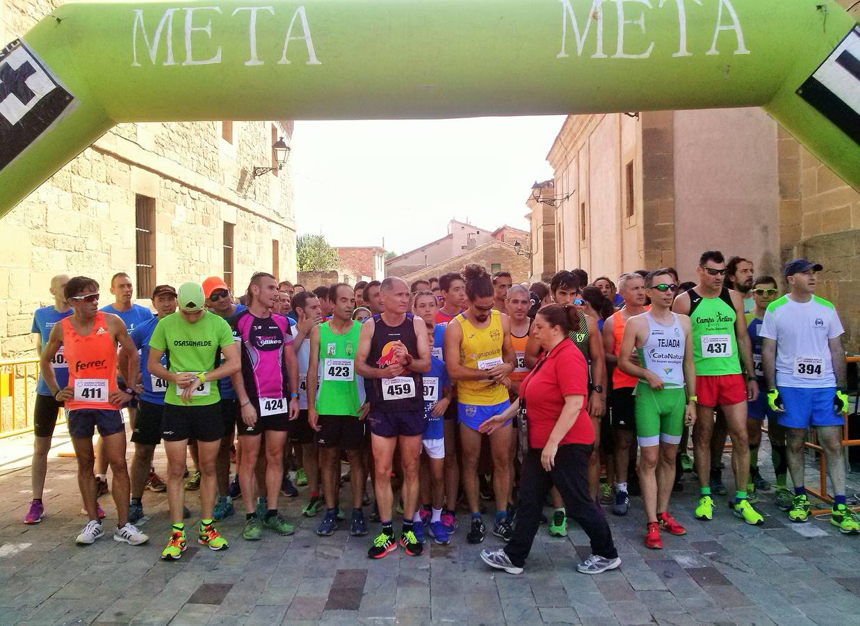 380 corredores han participado hoy en esta carrera celebrada Cuzcurrita del Río Tirón.